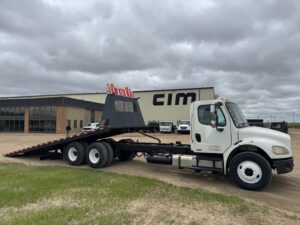 2006 Freightliner M2-106 T/A 24′ Tilt/Recovery Deck
